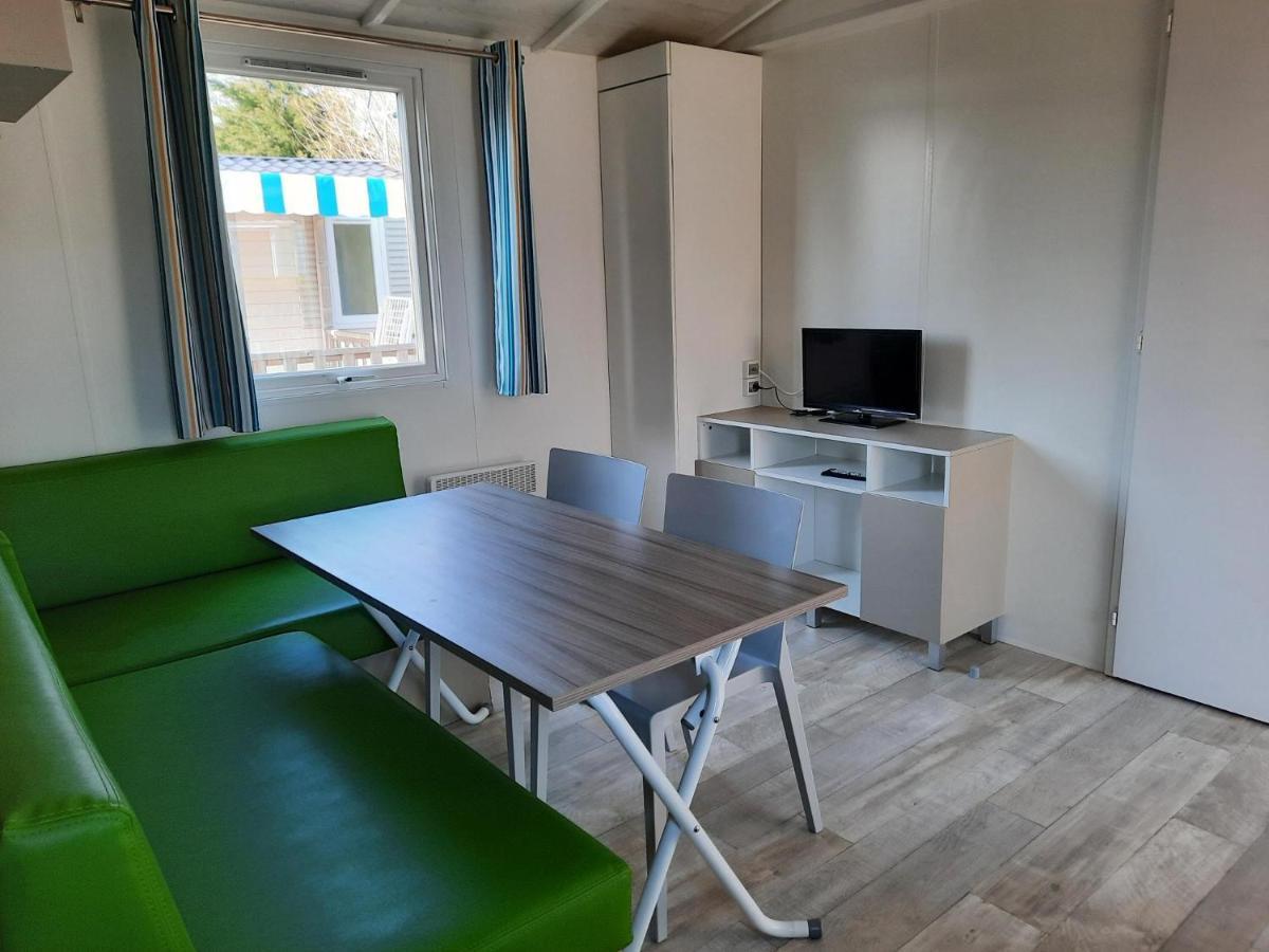 فندق كولفيل سور ميرفي  Camping Le Robinson المظهر الخارجي الصورة