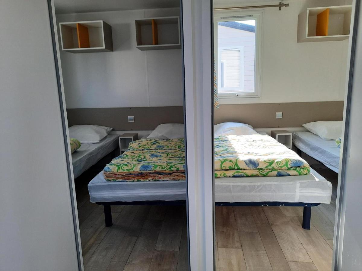 فندق كولفيل سور ميرفي  Camping Le Robinson المظهر الخارجي الصورة
