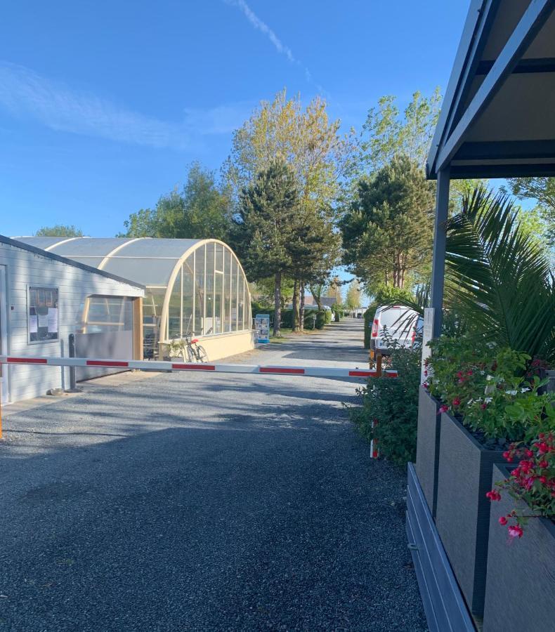 فندق كولفيل سور ميرفي  Camping Le Robinson المظهر الخارجي الصورة